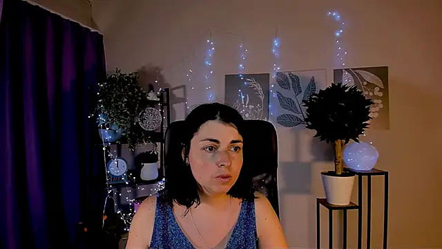 MartaEdams online show from May 19, 6:20 am