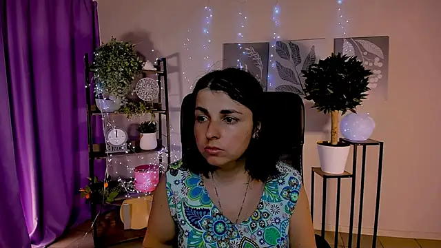 MartaEdams online show from May 21, 6:31 am