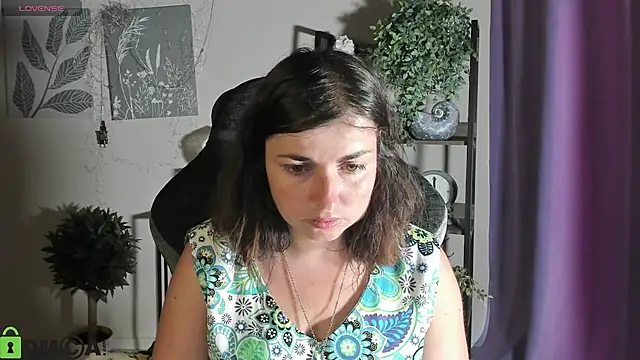 MartaEdams online show from July 30, 5:06 am