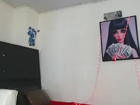 Snapshot of ble_wilos chatting on December 18, 9:43 pm ble wilos online show from December 18, 9:43 pm