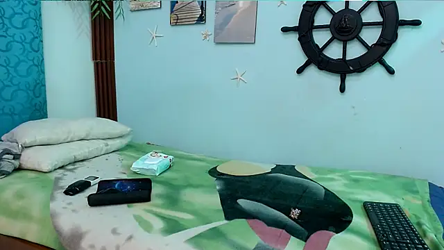 eladyrous98 online show from October 8, 7:28 am