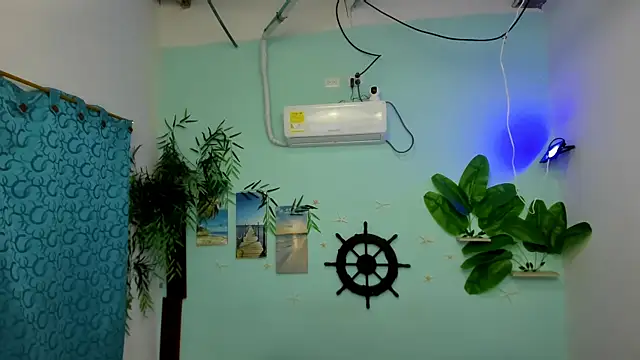 eladyrous98 online show from February 22, 2:37 pm