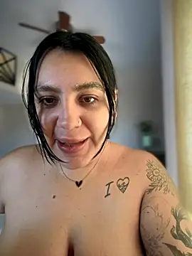 victoria amatista  online show from November 2, 5:59 pm