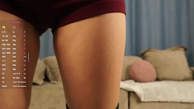 Snapshot of TaiteFairfield chatting on October 26, 7:25 am TaiteFairfield online show from October 26, 7:25 am