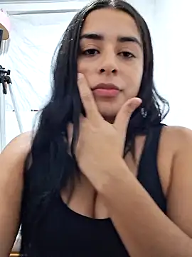 channell0 online show from June 13, 4:54 am