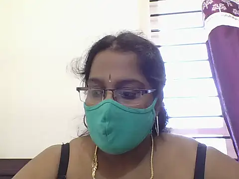 Snapshot of Reena-gowda chatting on September 26, 7:12 am Reena-gowda online show from September 26, 7:12 am