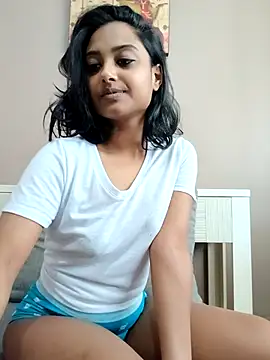 littlemissdevil69 online show from February 11, 6:29 am