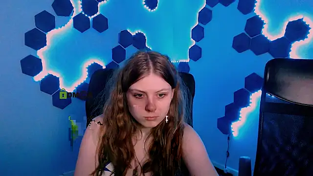 Snapshot of foxy_tease_ chatting on November 27, 12:51 pm foxy tease online show from November 27, 12:51 pm