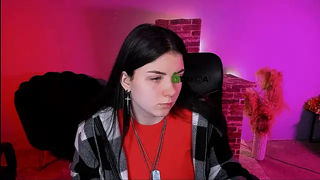 Snapshot of foxy_tease_ chatting on January 17, 3:11 am foxy tease online show from January 17, 3:11 am