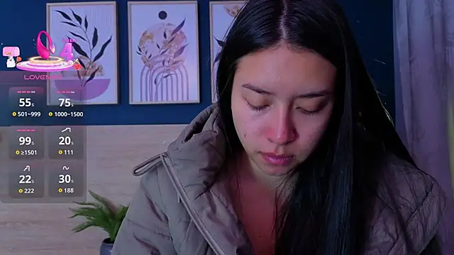 SarahMiler  online show from March 10, 11:48 am