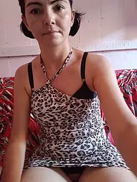 Snapshot of Luana_sexy42 chatting on July 15, 7:41 pm Luana sexy42 online show from July 15, 7:41 pm
