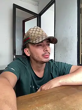 Jacobs0 online show from May 4, 3:52 pm