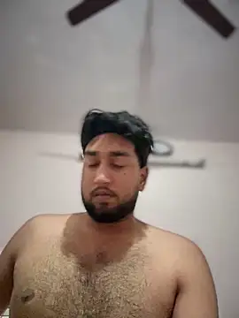 Snapshot of aka_big chatting on December 16, 2:11 pm aka big online show from December 16, 2:11 pm