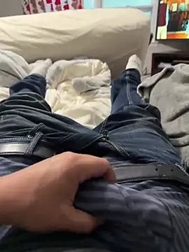 brandon15833 online show from June 24, 11:15 pm