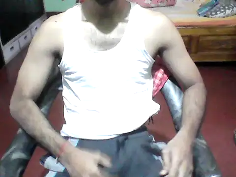 darkbluemoon online show from March 18, 6:05 am