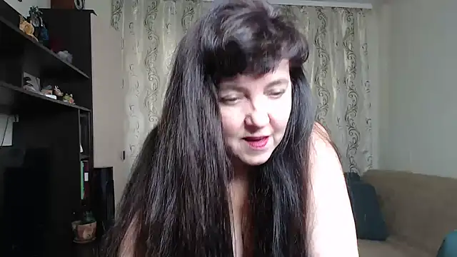 Snapshot of Illusionq chatting on September 15, 10:04 am Illusionq online show from September 15, 10:04 am