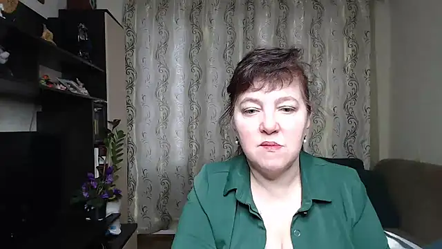 Illusionq online show from February 25, 5:06 am