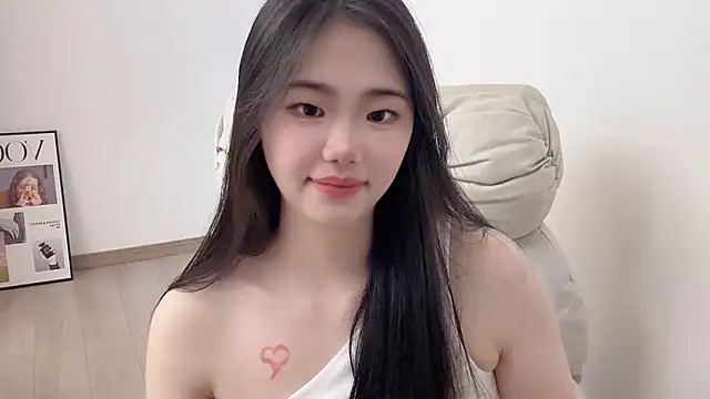 suki-1 online show from May 21, 4:36 pm