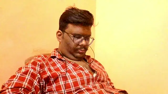 Snapshot of brownbear6 chatting on October 18, 3:13 pm brownbear6 online show from October 18, 3:13 pm