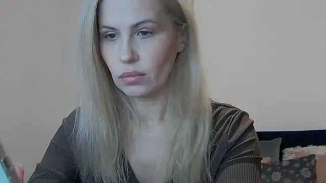 Snapshot of Lika_Soul chatting on January 10, 4:20 pm Lika Soul online show from January 10, 4:20 pm