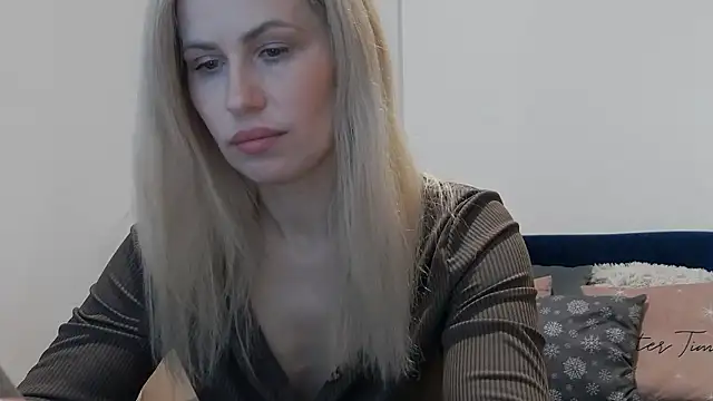 Snapshot of Lika_Soul chatting on January 14, 4:01 pm Lika Soul online show from January 14, 4:01 pm