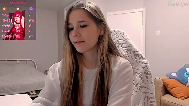 Snapshot of ValerieBubbles chatting on October 17, 12:36 am ValerieBubbles online show from October 17, 12:36 am