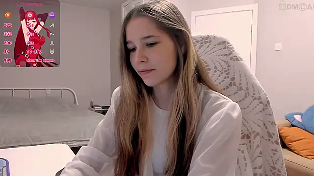 Snapshot of ValerieBubbles chatting on November 12, 7:46 pm ValerieBubbles online show from November 12, 7:46 pm