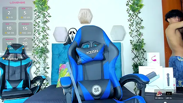 Snapshot of _taylor_black chatting on October 30, 11:16 pm  taylor black online show from October 30, 11:16 pm