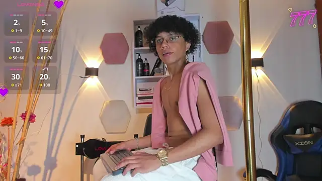  taylor black online show from May 6, 8:25 pm