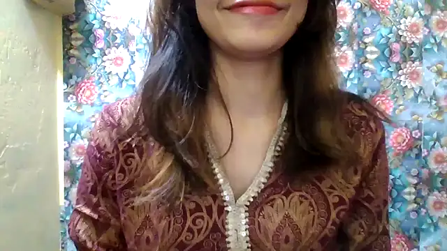 Snapshot of sahki_90 chatting on September 12, 10:04 am sahki 90 online show from September 12, 10:04 am