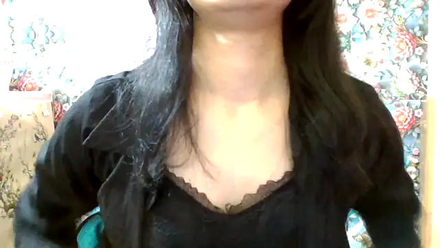 Snapshot of sahki_90 chatting on September 24, 6:39 am sahki 90 online show from September 24, 6:39 am