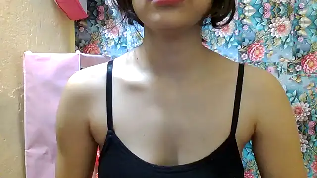 Snapshot of sahki_90 chatting on October 19, 8:59 am sahki 90 online show from October 19, 8:59 am