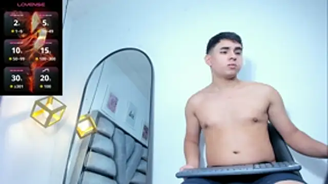 lianfox  online show from January 9, 1:47 pm