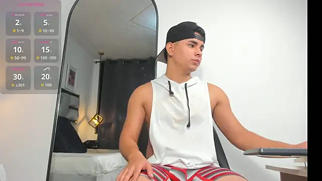 Snapshot of lianfox_ chatting on June 10, 12:15 pm lianfox online show from June 10, 12:15 pm