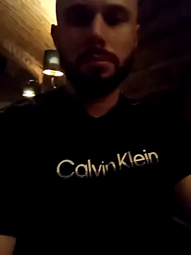 Snapshot of Barber33zk chatting on October 13, 7:58 pm Barber33zk online show from October 13, 7:58 pm