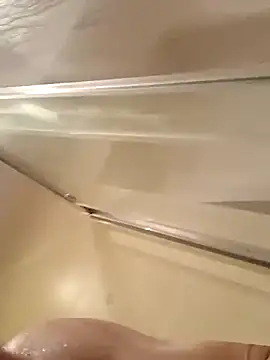 Snapshot of Barber33zk chatting on October 24, 2:08 am Barber33zk online show from October 24, 2:08 am