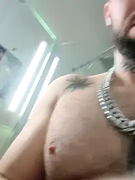 Snapshot of Barber33zk chatting on November 8, 6:35 am Barber33zk online show from November 8, 6:35 am