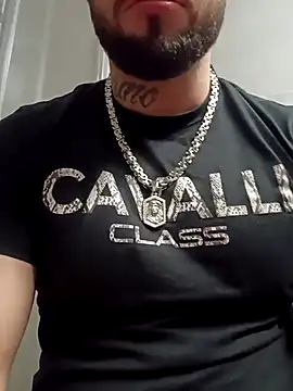 Snapshot of Barber33zk chatting on December 20, 5:47 am Barber33zk online show from December 20, 5:47 am