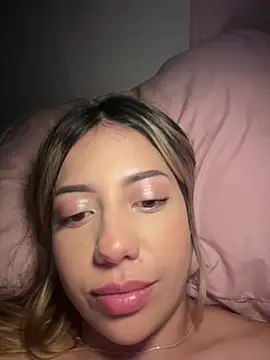 Snapshot of MissCat_ chatting on January 9, 12:46 am MissCat online show from January 9, 12:46 am