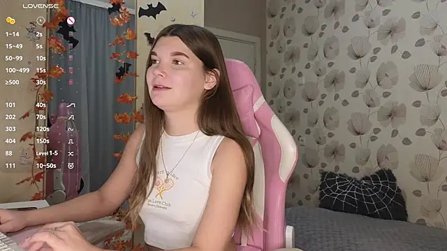 Snapshot of _cute_ice chatting on October 22, 4:35 am cute ice online show from October 22, 4:35 am