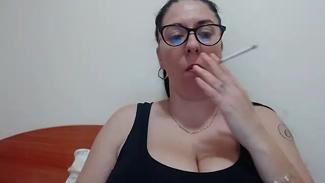 jollene online show from January 10, 1:57 pm