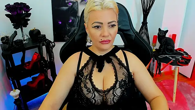 demisweet online show from January 4, 11:54 am