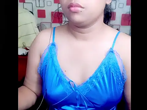 Snapshot of LushVamp chatting on September 16, 11:55 am LushVamp online show from September 16, 11:55 am