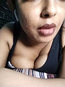 HotNehaChowdhury online show from July 8, 5:17 pm