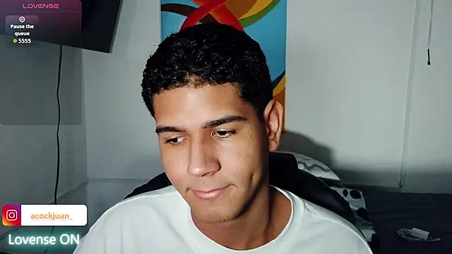 Snapshot of juanacock_1 chatting on October 3, 12:40 am juanacock 1 online show from October 3, 12:40 am