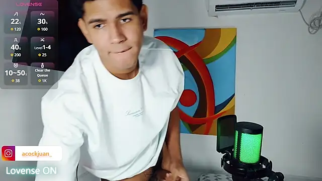 Snapshot of juanacock_1 chatting on October 20, 2:56 am juanacock 1 online show from October 20, 2:56 am