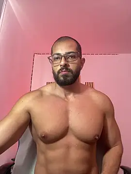 magnumchris online show from May 6, 2:33 pm