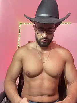 magnumchris online show from May 15, 11:39 am
