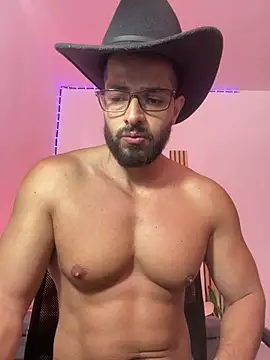 magnumchris online show from May 21, 4:25 pm