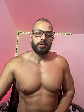 magnumchris online show from May 26, 10:55 am